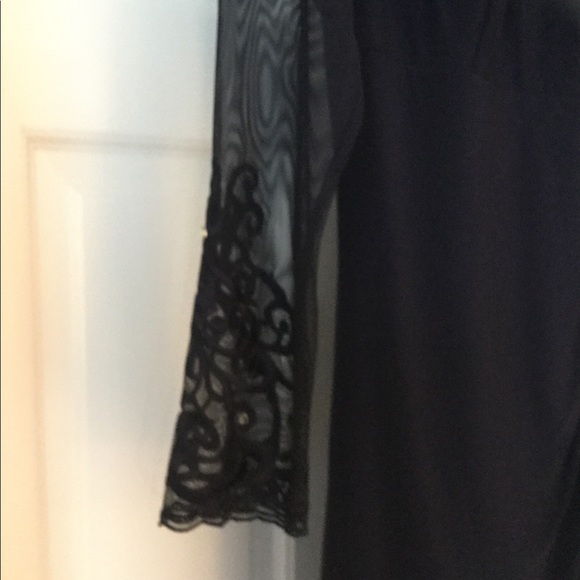 Dress - Picture 3 of 5